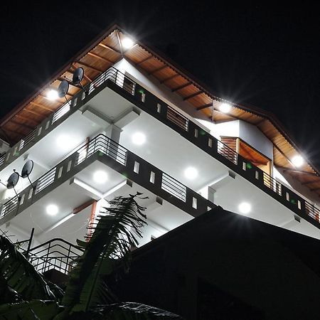Kandyan Bluestar Villa Экстерьер фото