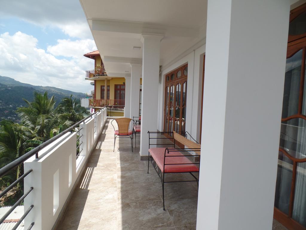 Kandyan Bluestar Villa Экстерьер фото