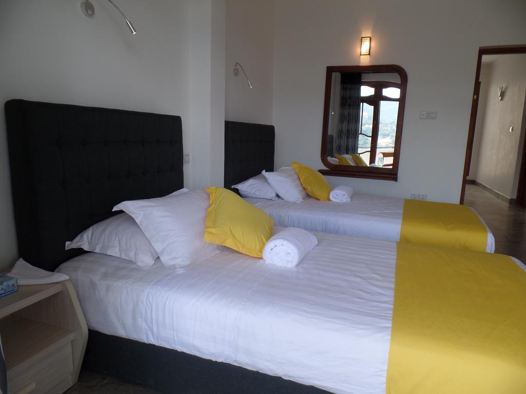 Kandyan Bluestar Villa Номер фото
