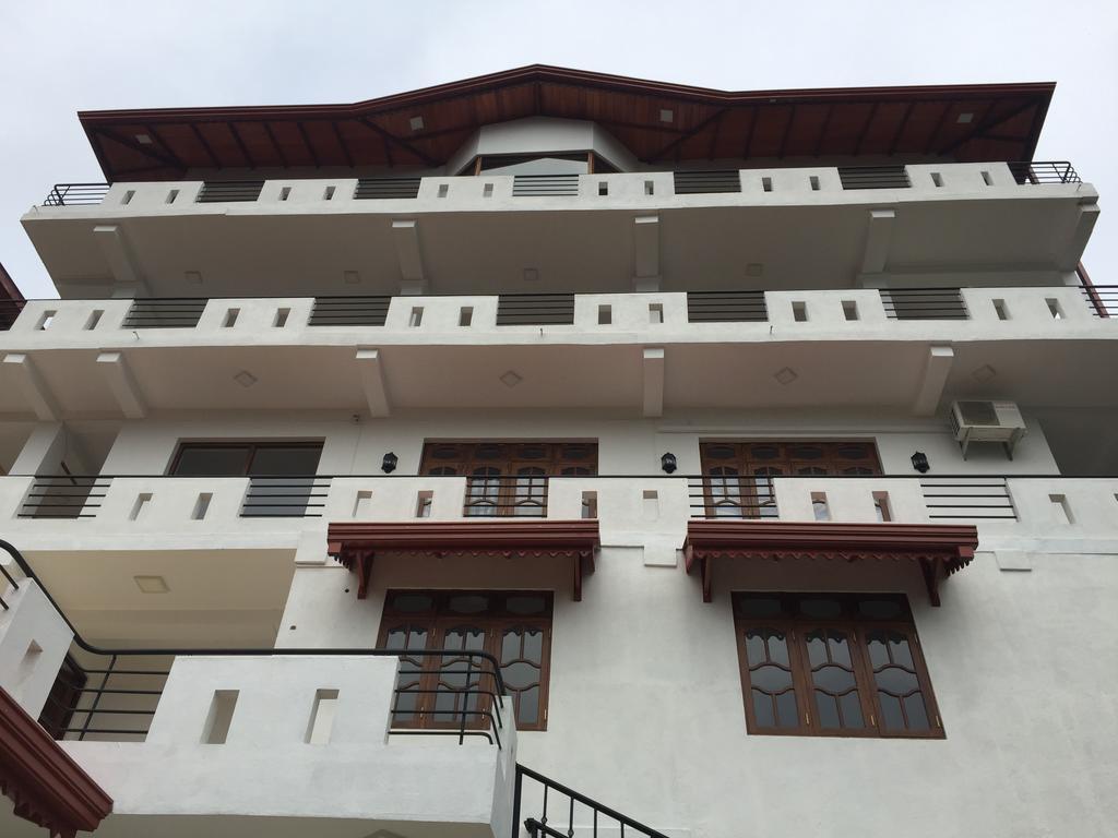 Kandyan Bluestar Villa Экстерьер фото